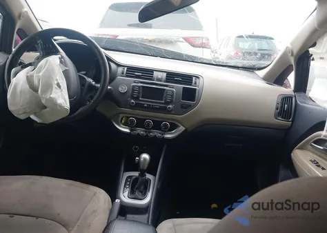 2014 Kia Rio Ex z USA, uszkodzony, nr VIN KNADN5A33E6338132